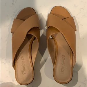 I am selling brand new Madewell sandals.